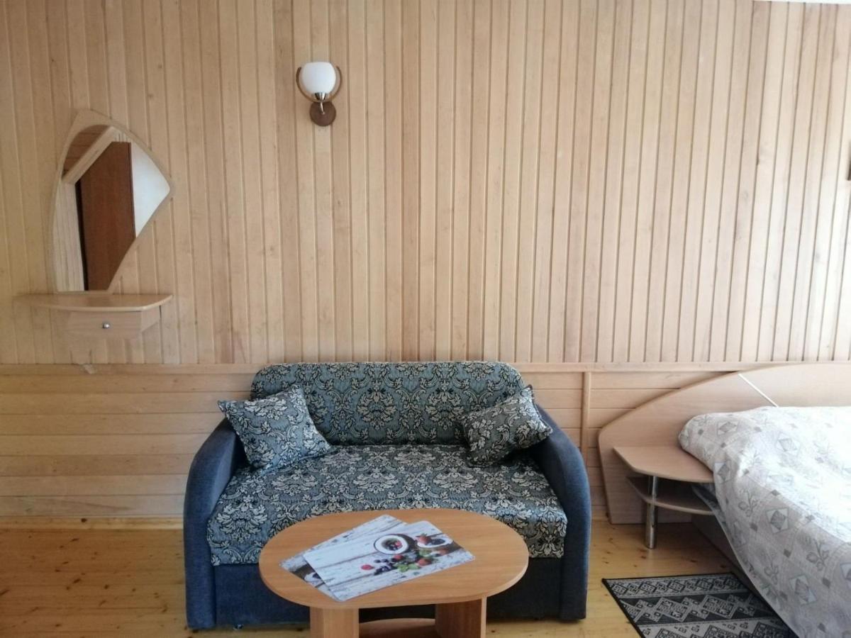 Hotel Yavir Jaremče Esterno foto